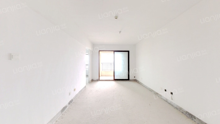 禹洲卢卡小镇二手房实景图