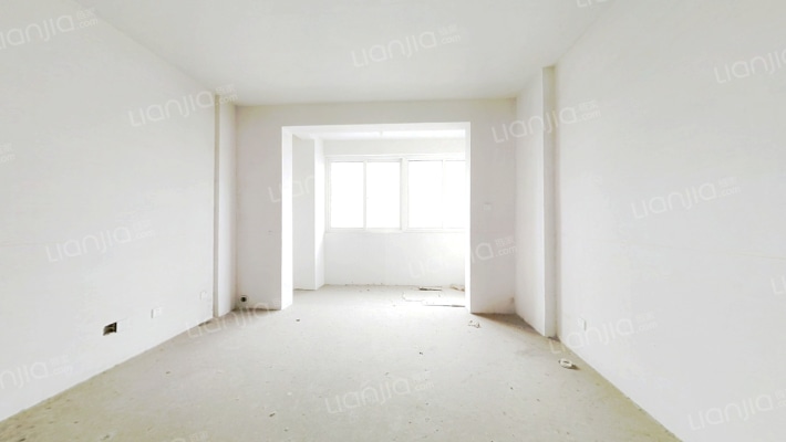 黄梅新村东区二手房实景图