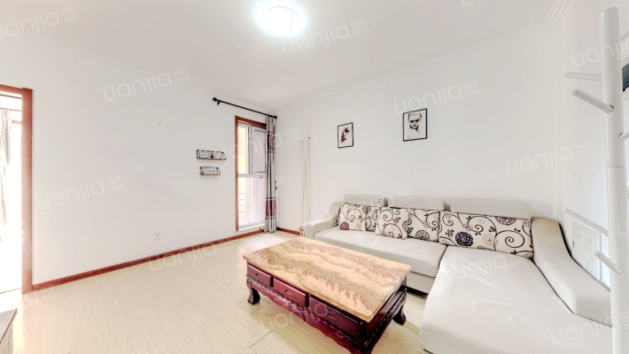 世园美墅二手房实景图