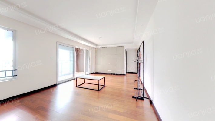 万科理想城四期未来城二手房实景图