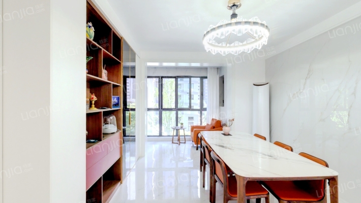 东胜时间山C区二手房实景图