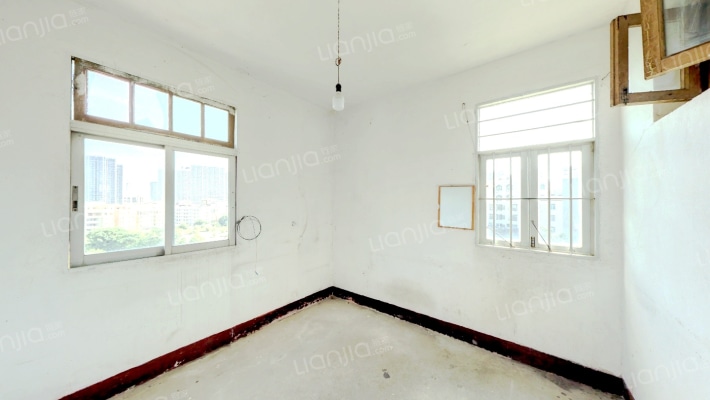 苑亭路二手房实景图