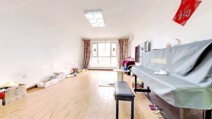 世茂翡冷翠二手房实景图