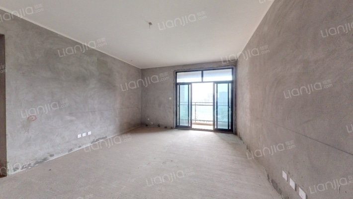 天高鸿苑二手房实景图