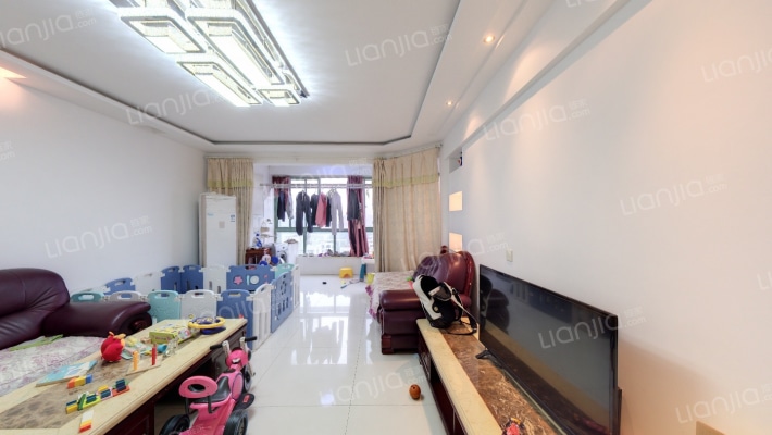 奥林花园B区二手房实景图