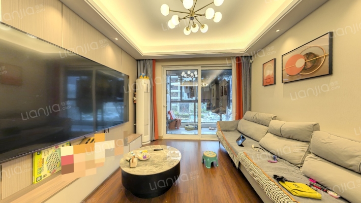 旭辉公元萃庭二手房实景图