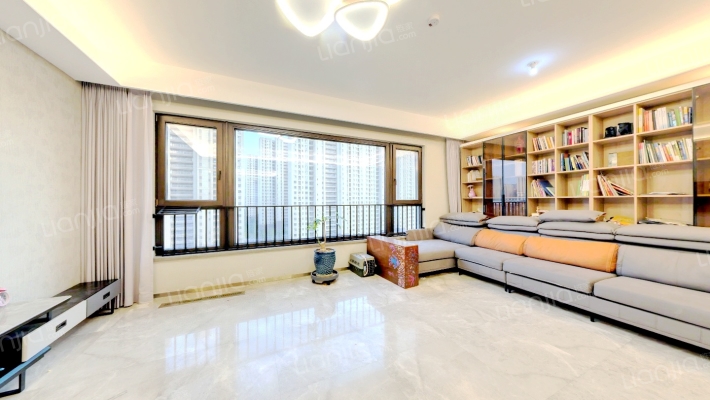 奥体金茂府二手房实景图