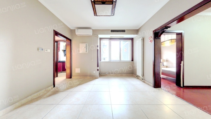 红居街10号院二手房实景图