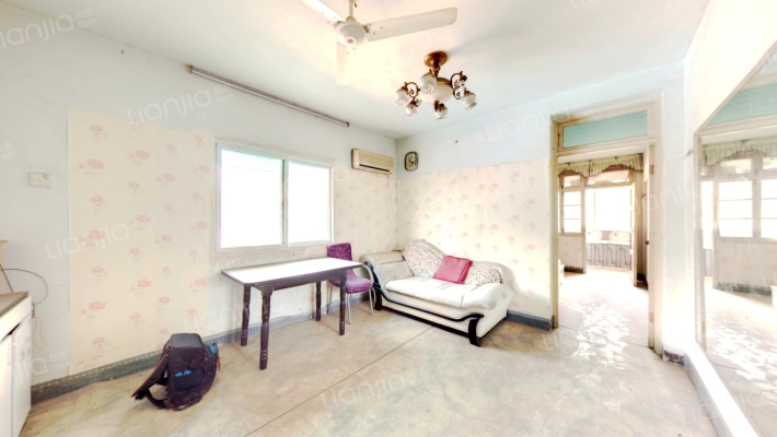 隆岗南村二手房实景图