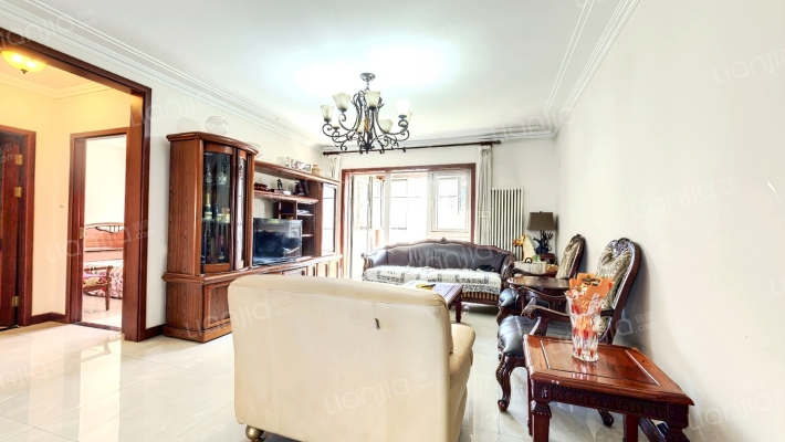 保利茉莉公馆二手房实景图