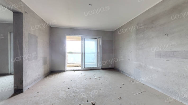 钰龙旭辉半岛二手房实景图