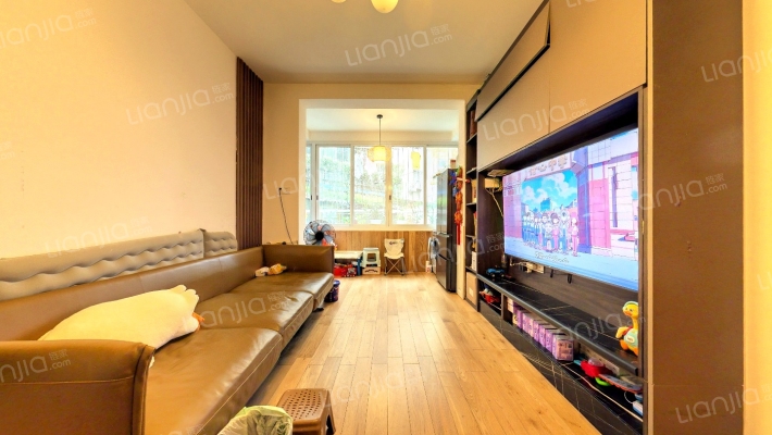 东华门街8号二手房实景图