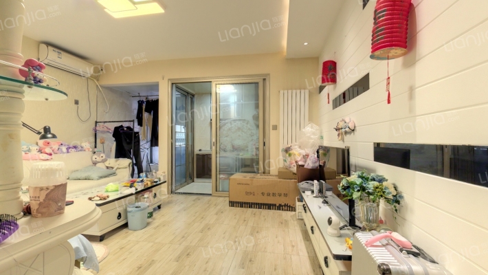 五龙世纪苑二手房实景图