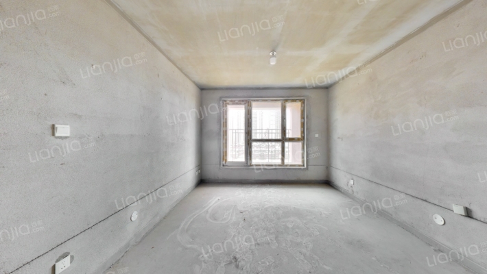 中海寰宇天下B区二手房实景图