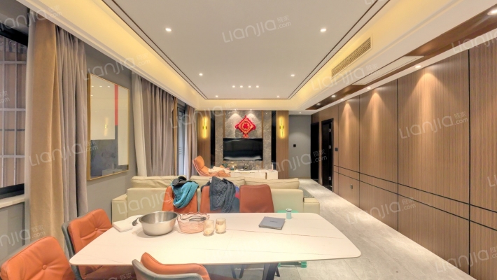 新鸥鹏凤凰城二期B区二手房实景图