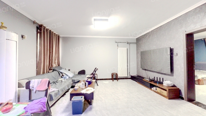 龙跃花园二手房实景图