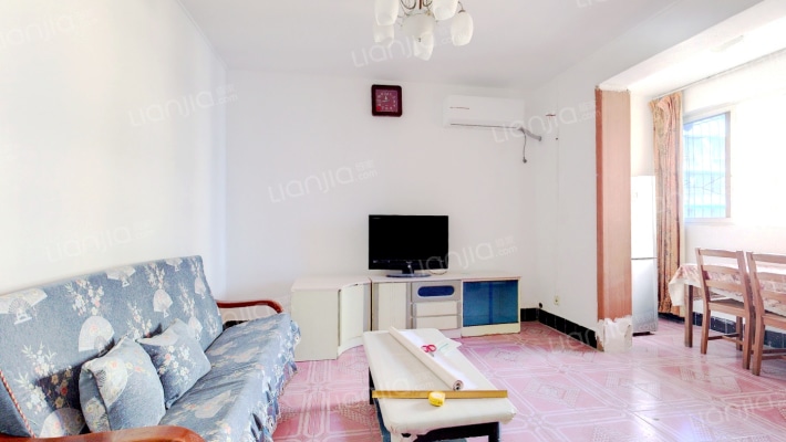 棕南西街1号二手房实景图