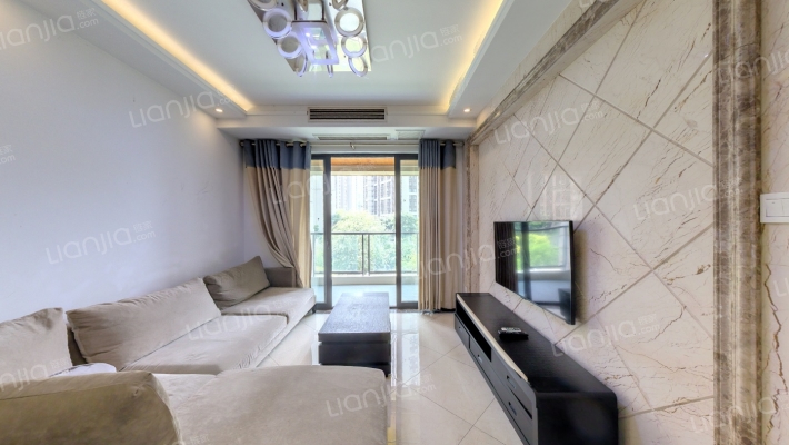 保利爱尚里尚佳二手房实景图