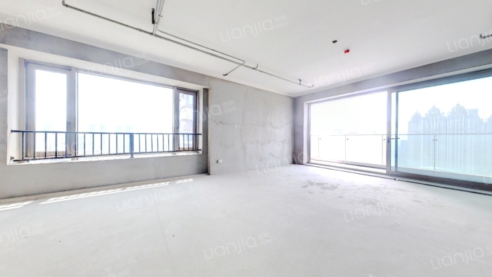 联投中心二手房实景图