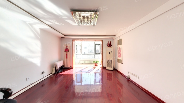 警官之家二手房实景图