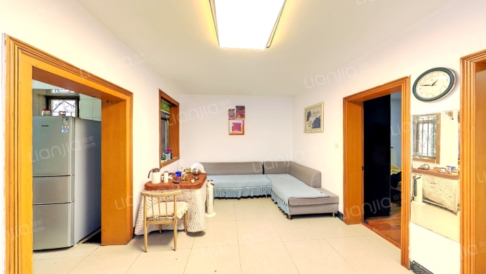 华银宿舍二手房实景图