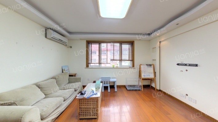 莘南花苑一村二手房实景图