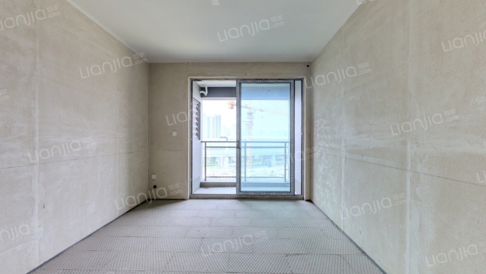 融创云湖十里F区二手房实景图