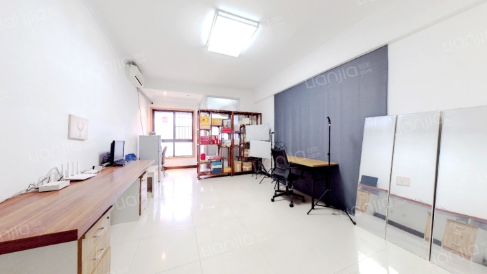 上都国际二手房实景图