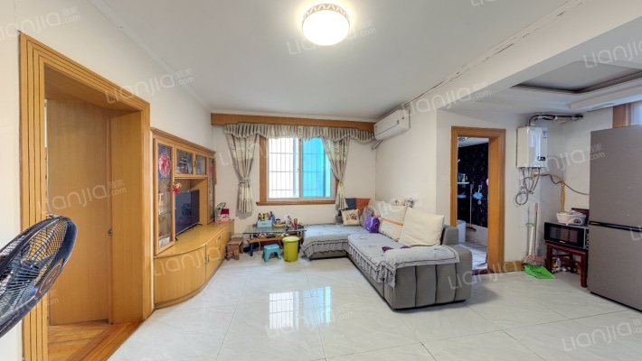 白龙小区二手房实景图