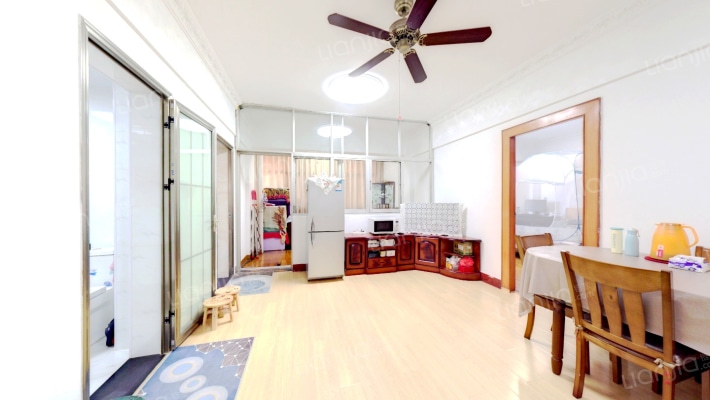 赵家条公寓二手房实景图