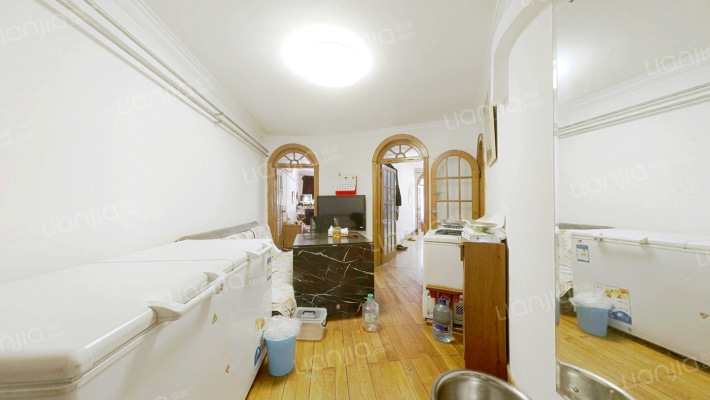 泰山路二手房实景图