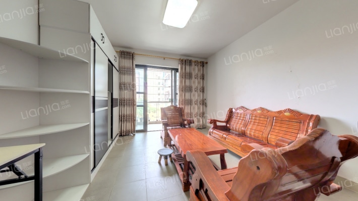 阳光新苑二手房实景图