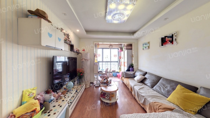 德商金沙十年二手房实景图