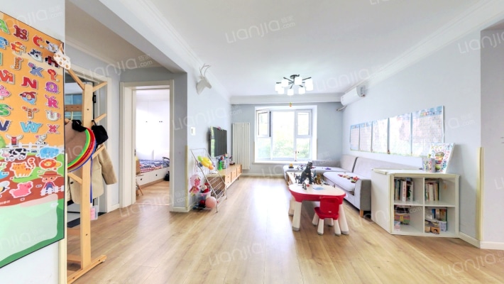 海信东山郡东区二手房实景图