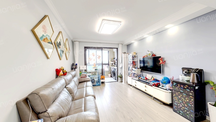 绿地景汇佳苑二手房实景图