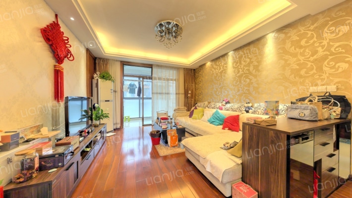 东方听潮豪园二手房实景图