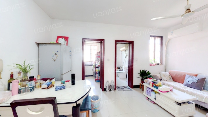 漕湖花园三区二手房实景图