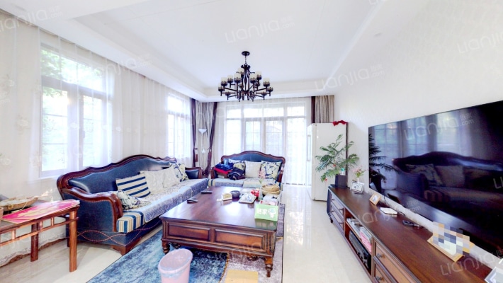 海湾国际名苑二手房实景图