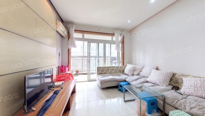 国宾豪庭一期快乐空间二手房实景图