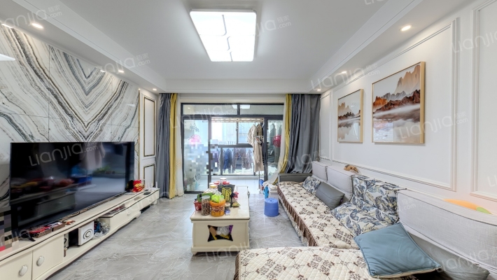 阅景台二手房实景图