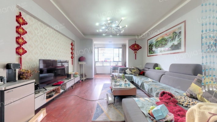 万都香山水岸二手房实景图