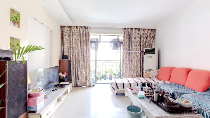 海天花园二手房实景图