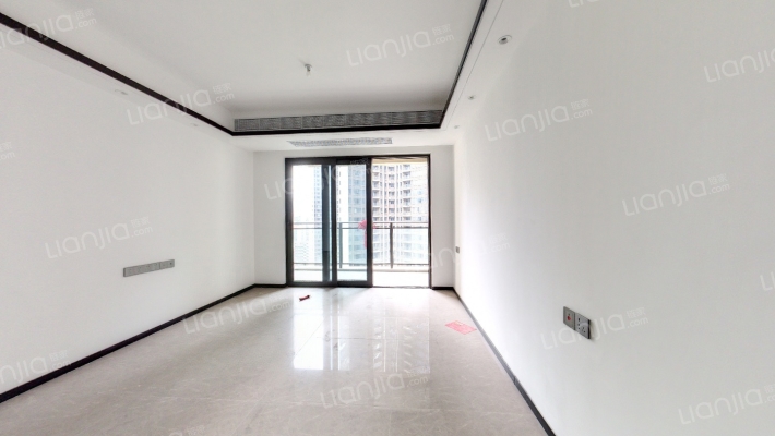 龙光天宸二手房实景图