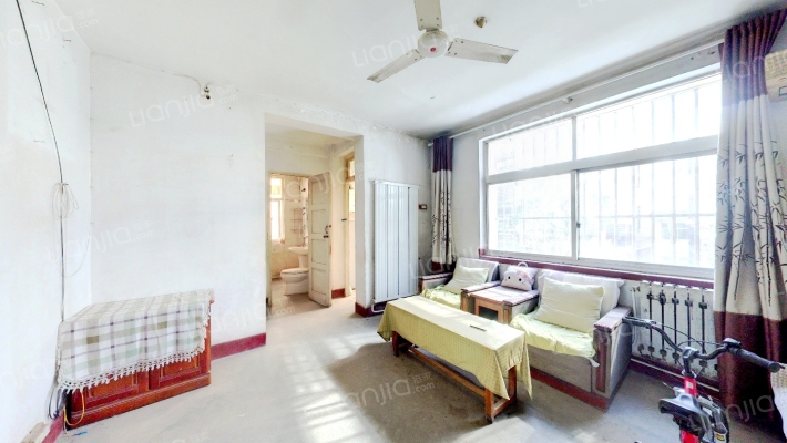 华清住宅小区二手房实景图