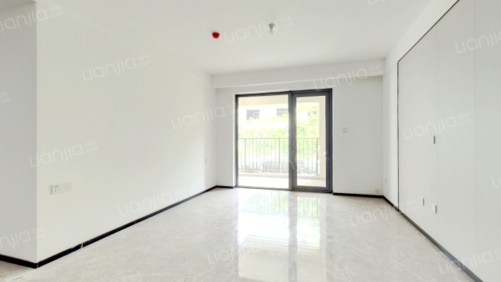 港城华府·天境二手房实景图