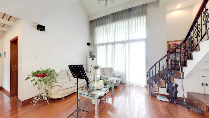 南都德迦东区二手房实景图