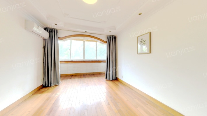 绿川新苑二手房实景图