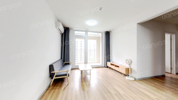 中欧国际城滨江悦二手房实景图