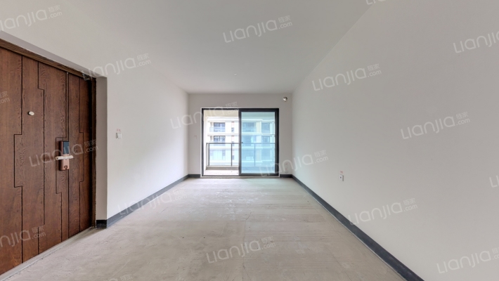 香港置地云山岳北区二手房实景图