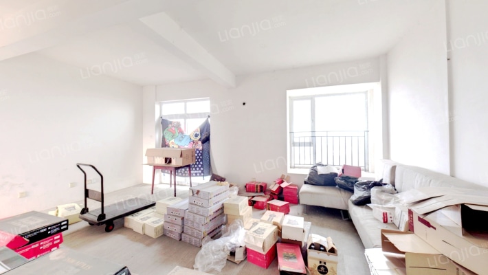 岭秀都江3期二手房实景图